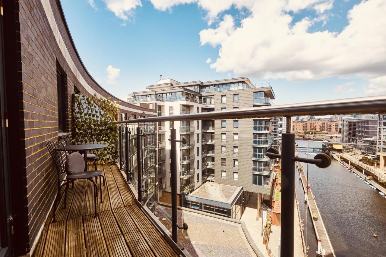 Deluxe River Canal View & Free Secure Parking! Leeds  Bagian luar foto