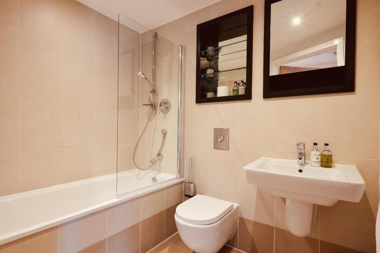 Deluxe River Canal View & Free Secure Parking! Leeds  Bagian luar foto